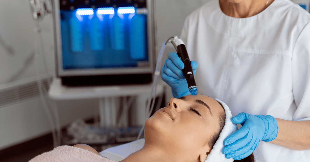 Subscription-Based Skincare Packages Are Popular